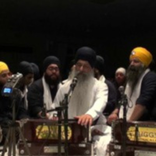 Dhhan Ouh Preeth Charan Sang Laagee - Bhai Harpreet Singh Jee (Toronto)