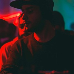 DJ SETS / GUEST MIXES / FEATURES