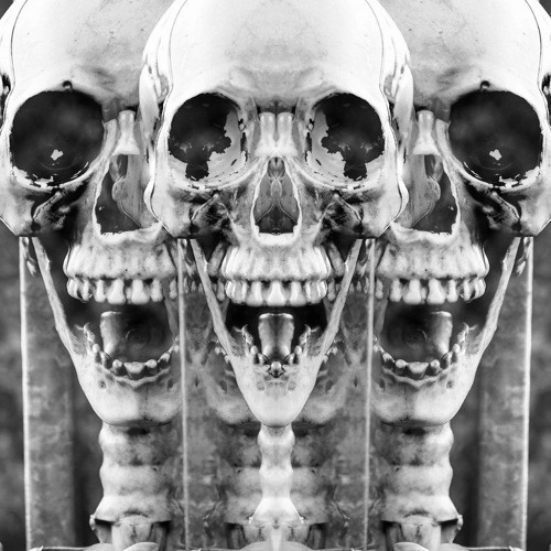 Danse Macabre (Creeping Bones)