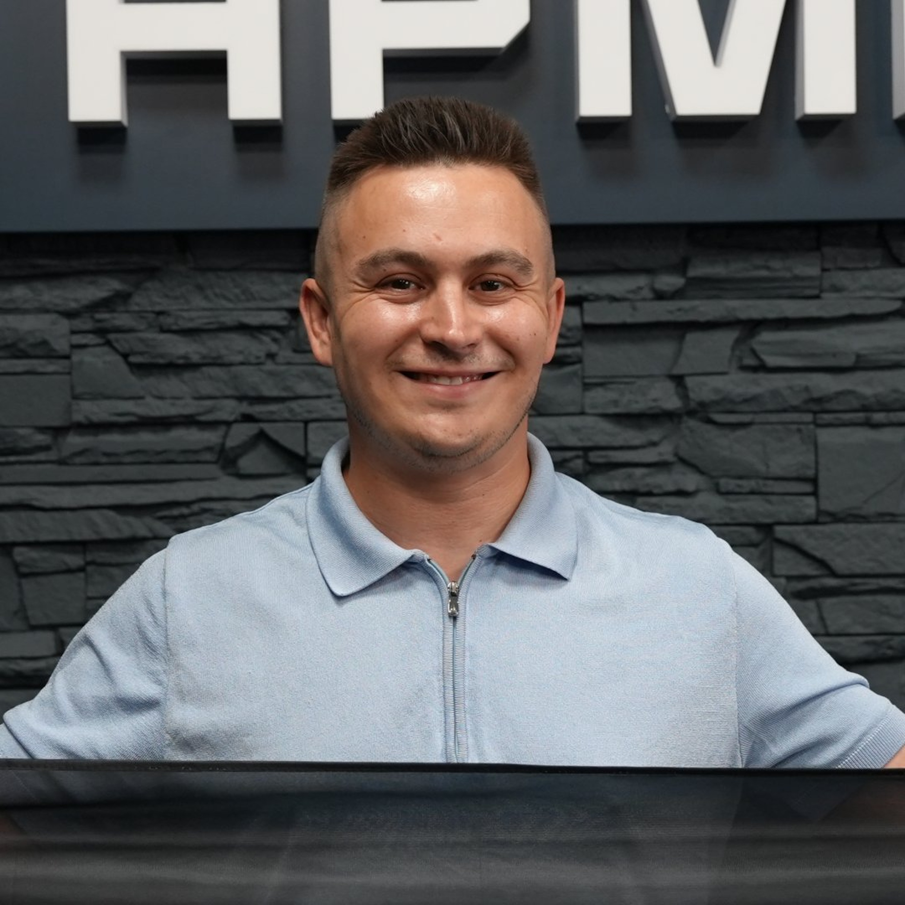 Ветеранам можуть дозволити ввозити авто без розмитнення: що відомо