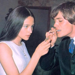 بدي إياك تضلي قُدامي.