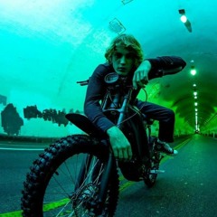 Justin Bieber - 2 Much (Lost Vector Remix)