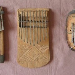 Thumb piano (kalimba)