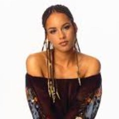 "Fallin'" by Alicia Keys but tuned down 4 semitones (Cover)