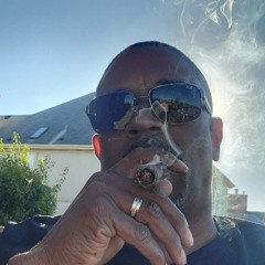 01 Smoke Out