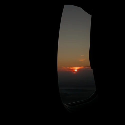 Artwork for the song Four Tet - Into Dust (Still Falling) by chustaboii aka gochenko on Next Sound