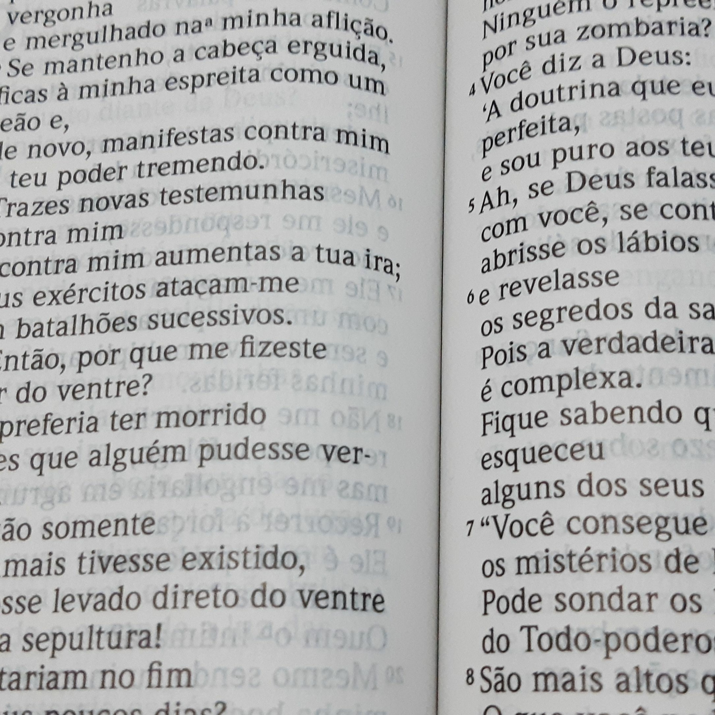 Espada de dois gumes