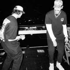 Light You Up x Mask Off (scaryjeri edit)