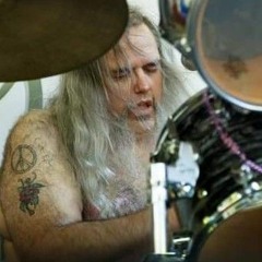 GMO: "Rikki-tikki-tAVi" --)2014)