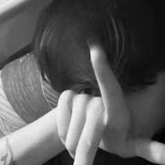 عيوني الي معذبها بيديك