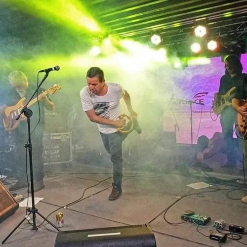 Stream Buraco negro (Segestes Tocantins & Marcos Leonel) by Fator RH ...