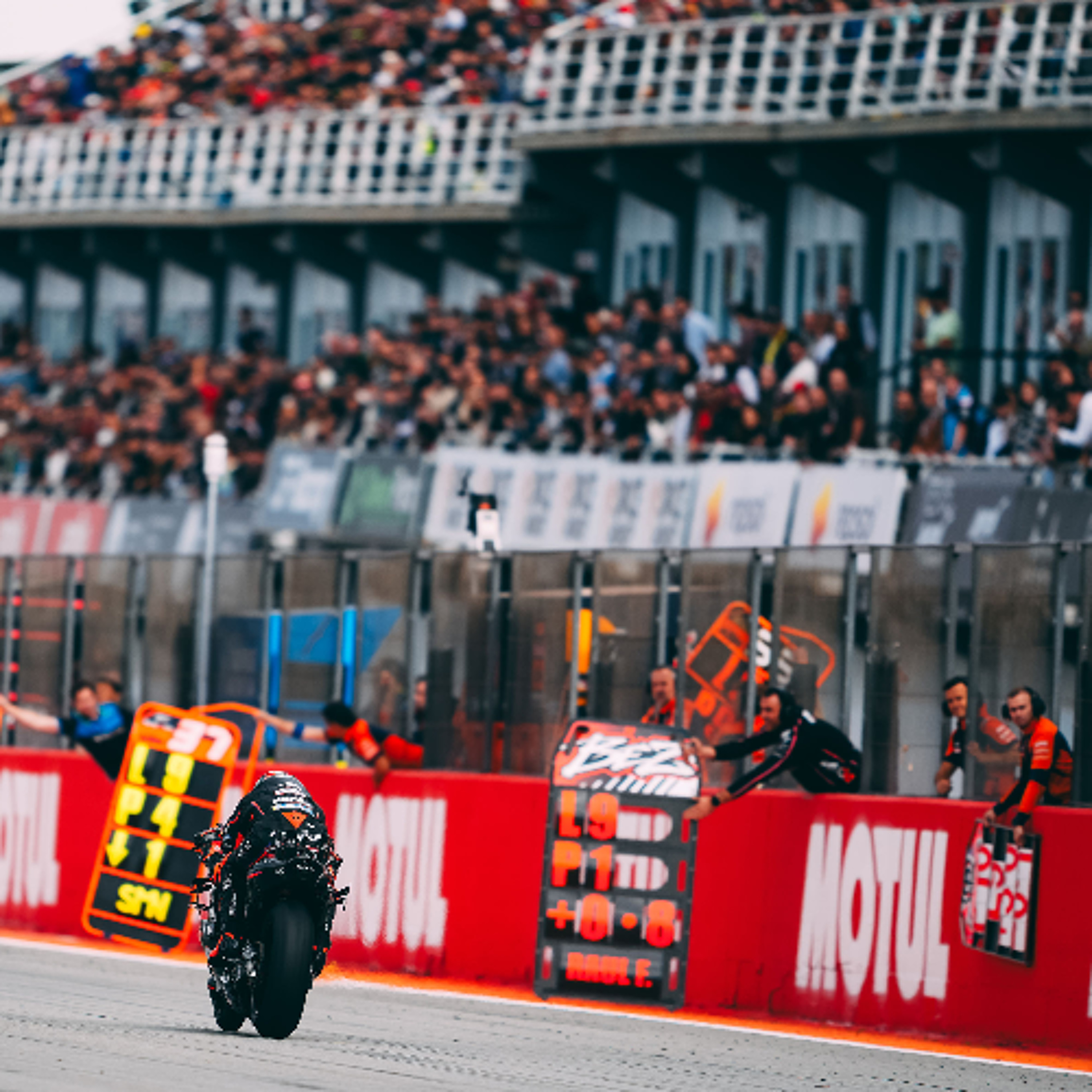 Episode 523: Valencia Grand Prix Review – Back to Black Episode 523: Valencia Grand Prix Review – Back to Black