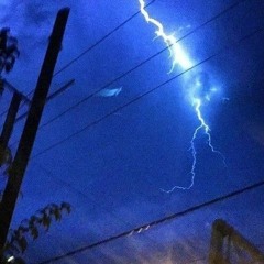 ⚡