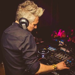 Xtopher's Sunshine House Mix