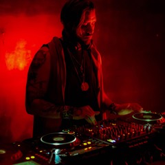 Marcello Mori Red room set 6/20
