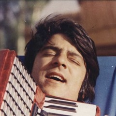 تو به یک دشت پر از گل - احمد ظاهر