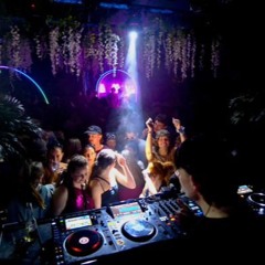 Trance It Up!