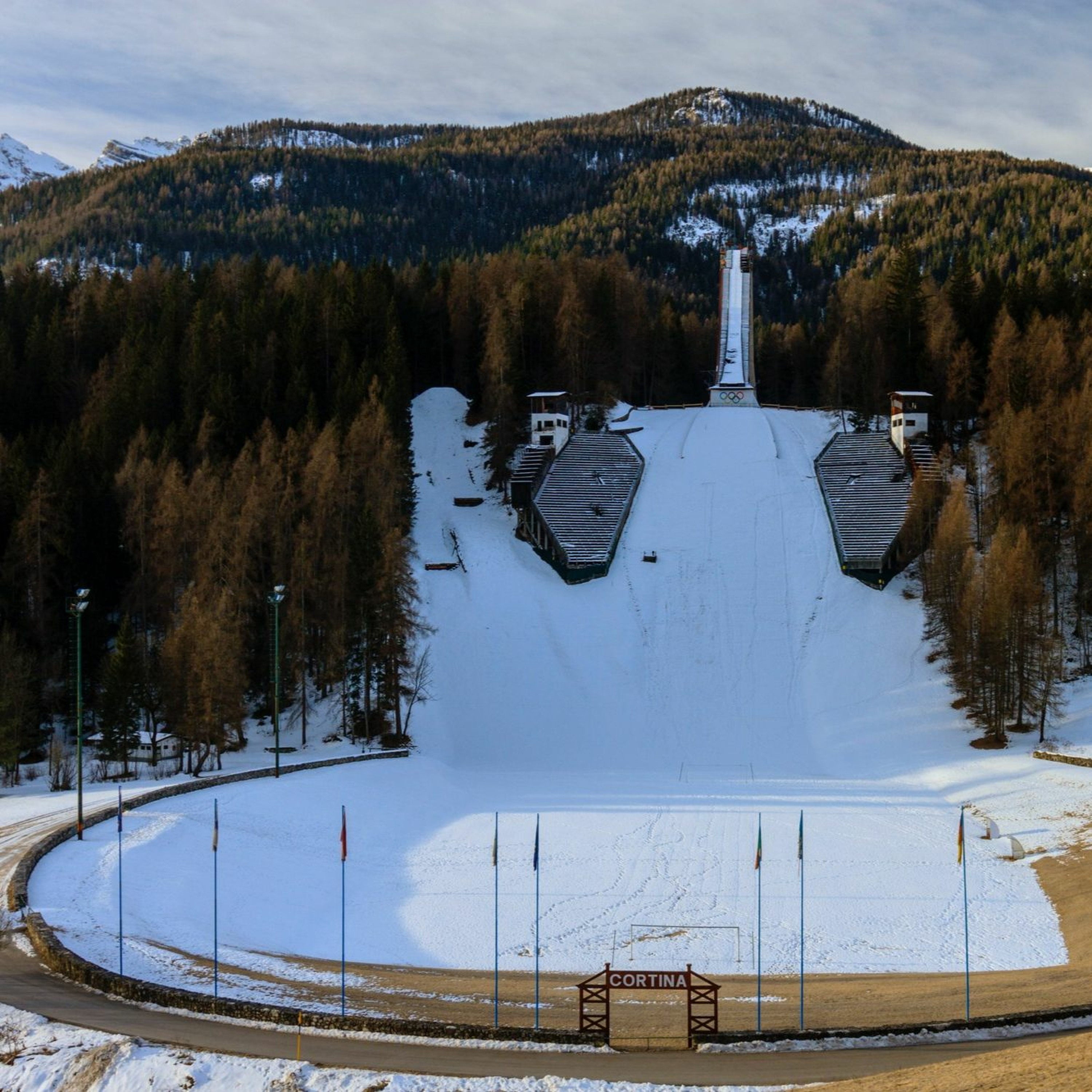 Audible Alps - CIPRA Podcast: Interviews, background talks and voices from all Alpine countries: Listen to this and more in the podcast of the International Commission for the Protection of the Alps.