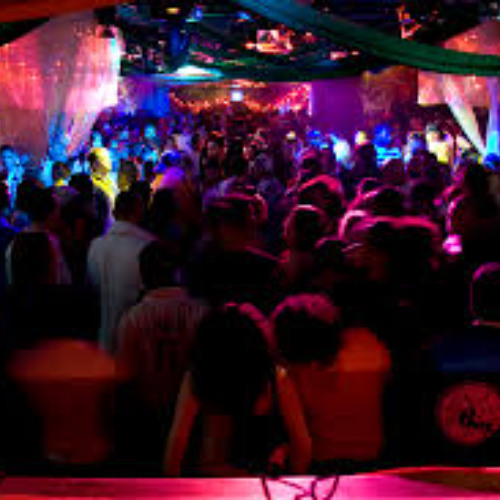 lee osborne - live at system soundbar - November - 2004