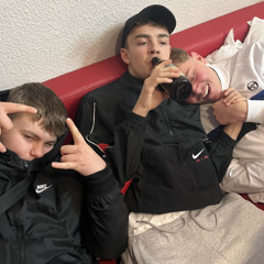 Outside Hardtekk - VANGEZ