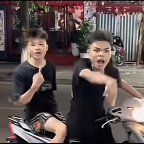 Cơ Hội Cuối Remix-Em Nói Chẳng Còn 1 Cơ Hội Cuối,Giũ Nhau Lại Con Tim Đau Nhói