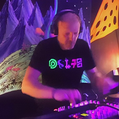 Unboxing Creation (10.2020)