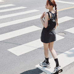 yellow polish [p. alfie snapped + y2kfilo + over]