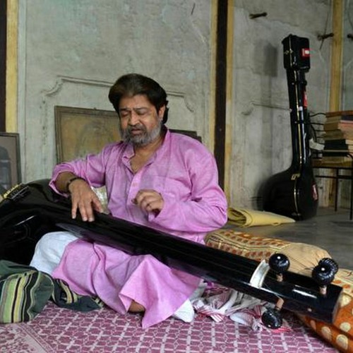 Mukul Shivputra - Madhamad Sarang and Tari De De Gaari