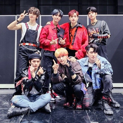 Stream Stray Kids Ddu Du Ddu Du X Gods Menu By stream-stray-kids-ddu-du-ddu-du-x-gods-menu-by