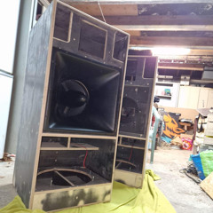 DAN'STYLE V2 / D-TRACKERZ