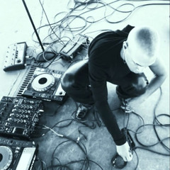 アンビエントドラムとベース / Batterie et basse ambiantes