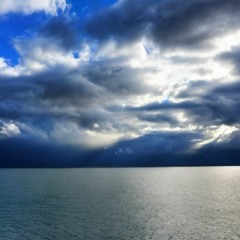 Realaze - Clouds [FREE DOWNLOAD]