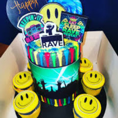 01 Renegade Happy Birthday Secret Free Rave Staleloaf Mix