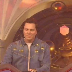 Baila Conmigo (Tiesto remix) VS Pepas (Tiesto Remix) (PeteyzeMash) Played BY TIESTO
