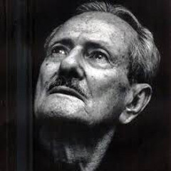 خروس‌خوان - احمد عاشورپور