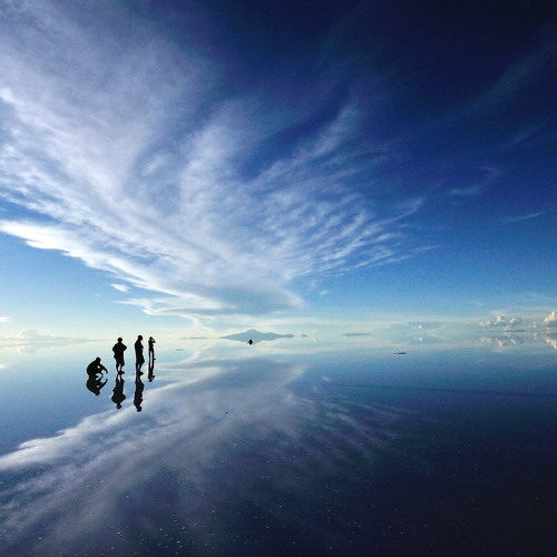 unkle_feat_moby_-_in_a_stategod_moving_over_the_face_of_the_waters_(zf.fm)
