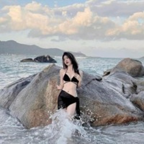 Cẩm Tú Cầu Remix - Rayo X Huỳnh Văn   Chờ Người Từ Lúc Nắng Dần Buông Remix