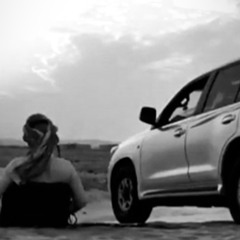 خبرتو حدٍ يبكي على واحدٍ يبكيه؟