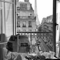 Waking up in paris.