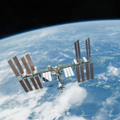 Astronauts Holdin Down The World (Amer Jandali Edit)