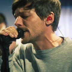 change - louis tomlinson