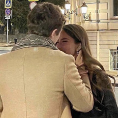 ‎⁨هو هنا في عيني وقلبي انا❤️⁩