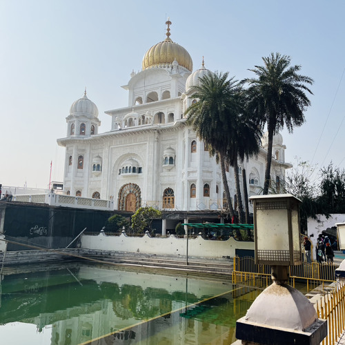 Rakh Sambh Ke Tu Apni Amiri Sajjna  Sanu badi aukhi mili fakiri sajjna Baba Gulab Singh Ji.mp3