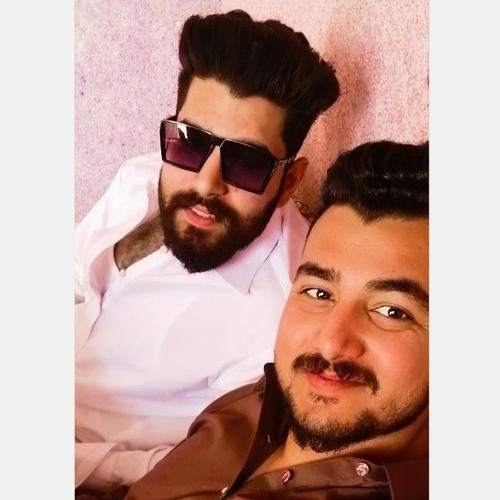 Just relax and listen 🎵🎧