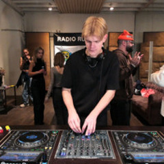Philipp Lüers - i play what i want | Radio Rudina