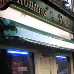 RONNIES BAR BURY - BUZZIN - N.A.T- ROCKIN - WYATT - DJ MIKEY P - BEN_O - SHAW - BRIGGY 2007,