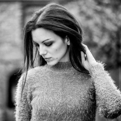 Nathalie Miranda 'There'