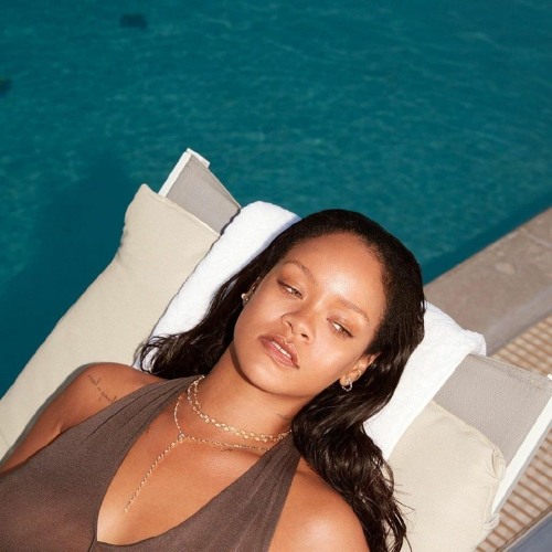 MuddyAggain X Rihanna – Badgalriri.wav