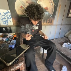 🦍🦍