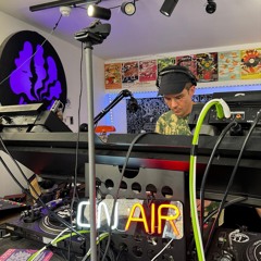 Horizontal Vibrations w/ Robin Félix - 01/09/24 - [Voices Radio]